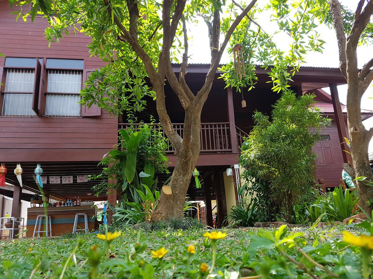 Baanwealaa Guesthouse (Adults Only) 치앙마이 외부 사진